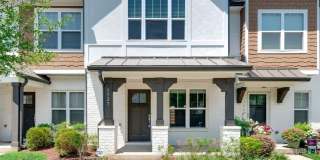 Beautiful 2BE/2.5BA townhouse located in the very desirable Nations! Gallery 1