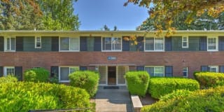 Shorewood Gallery 10