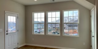 15623 Country House Street Gallery 23