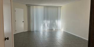 2BD 1BTH CONDO W/ 2 PARKING SPACES IN LAKEWOOD Gallery 1