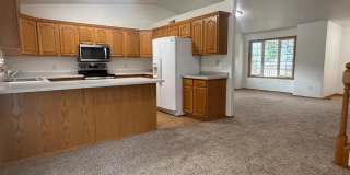 Spacious 3BR Home in Legacy School District with 3 Living Areas & 2-Stall Garage Gallery 8