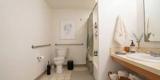 555 Massachusetts Ave. Gallery 8
