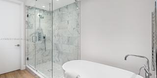 2984 Coconut Ave Gallery 24