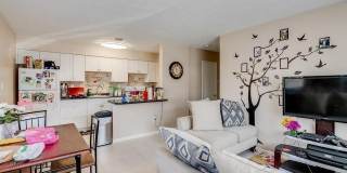 1037 N Victoria Park Road Gallery 4