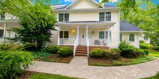 Charming 2-Bedroom Townhome in College Hill – Available Now! Charming 2-Bedroom Townhome in College Hill – Available Now! Gallery 1