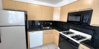 1615 Meridian Ave Gallery 5