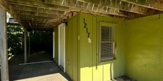 Cozy & Convenient 2BR with Patio Gallery 3