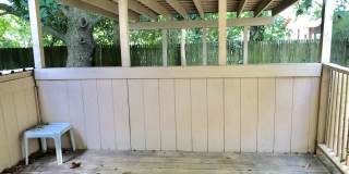 3br/2ba cottage by LSU with all new appl, 2nd house from River Road Gallery 18