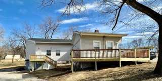 Bright 3-Bedroom Apartment! Gallery 1