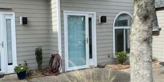 Close to Wrightsville Beach - Hanover Place Gallery 1