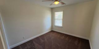 Updated SE Visalia Corner Lot Home Rent Ready! Gallery 12