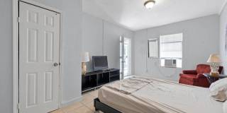 5210 Dodge Road - B Gallery 10