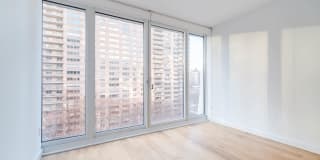 170 Amsterdam 170 Amsterdam Gallery 30