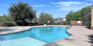 2028 E River Rd Unit 203 Gallery 31