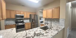 Beautiful Summerlin townhome, 3 bed, 2.5 bath, on 1st floor. Gallery 16