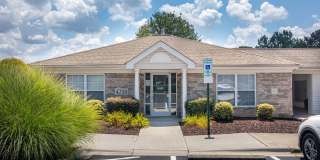 The Landings at Steele Creek Apartments Gallery 4