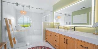 4435 DEEP RIVER Way E Gallery 15