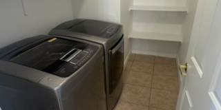 Henderson 3 Bedroom Townhouse! Gallery 33