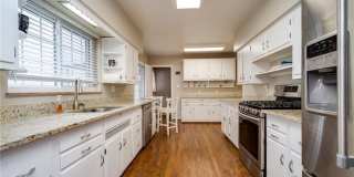 5 Bedroom, 2 Bath Ranch Home in Oakwood! Gallery 13