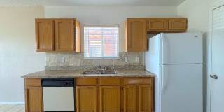 East El Paso 3 bed Refrig A/C! Gallery 12