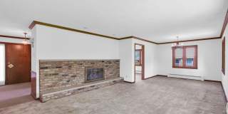 1702 Golfview Drive 1702 Golfview Drive Gallery 3