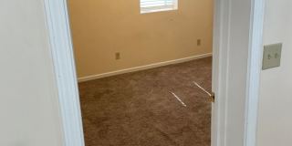 4 Bedroom home located near UNMC Gallery 14