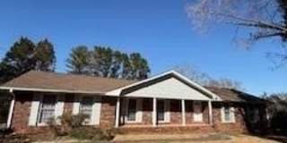 914 Sherbrooke Drive SE Gallery 1