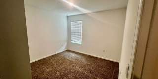 Like-New 2025 4-bedroom home for rent Gallery 24