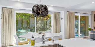 Stylish Condo in Desirable Alta Heights Neighborhood Gallery 11