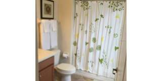 GORGEOUS SINGLE FAMILY HOME, PROFESSIONALLY DECORATED, FULLY FURNISHED Gallery 14