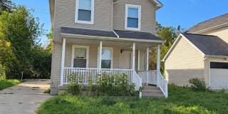 Beautiful 4 bedroom home in Detroit Gallery 1