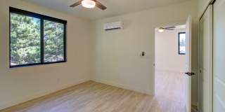 1206 East Jen Drive Gallery 7