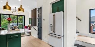 815 E 36th Street Gallery 11