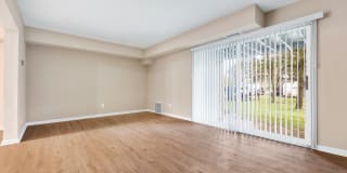 Mystic Point Gallery 12