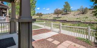 Spacious 3 bedroom in the heart of Castle Rock! Gallery 4
