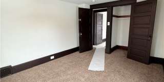 1433 Kenmore Boulevard Gallery 13