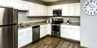 Sunrise Gardens - Senior Housing Gallery 24