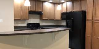 2 Level Townhouse/condo with one car garage in the Watkins Mill Town Center Gallery 8