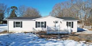 136 Fabian Ave Gallery 1