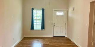 Charming 2 Bedroom Home Near Historic Landmarks in San Antonio Gallery 5