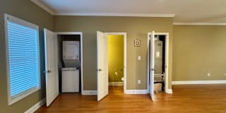 409 Whitehall Road - 1 Gallery 7