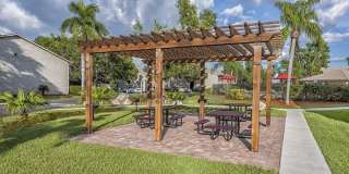 Seville Apartments. A Beautiful apartments is waiting for you to make it a Home. Great Specials Today! Gallery 5