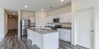 1888 Everglades Drive Gallery 6