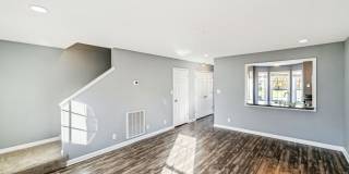 The Landings at Riverside Gallery 9