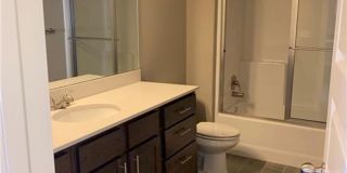 504 West Weymouth Gallery 1