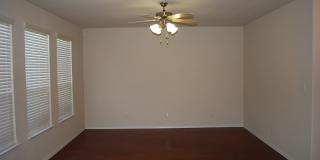 Large 4 BR Clear Creek Area-Convenient to Shopping and Fort Hood! Gallery 9