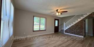 5121 Pioneers Boulevard Gallery 2