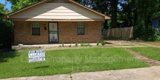 1319 Glenn St Gallery 1