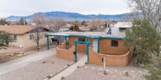 Charming two bedroom home Gallery 1