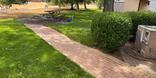 Country Environment in Town Gallery 16